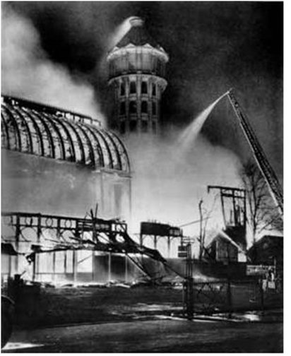 Fire engulfs the Crystal Palace as firefighters work in vain